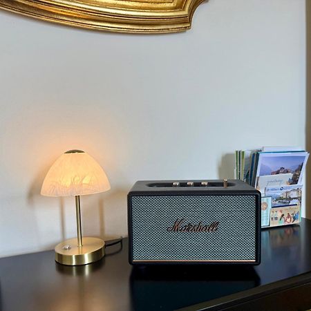 メナッジョResidenza Victoriaアパートメント エクステリア 写真