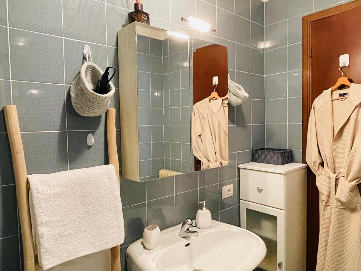 メナッジョResidenza Victoriaアパートメント エクステリア 写真