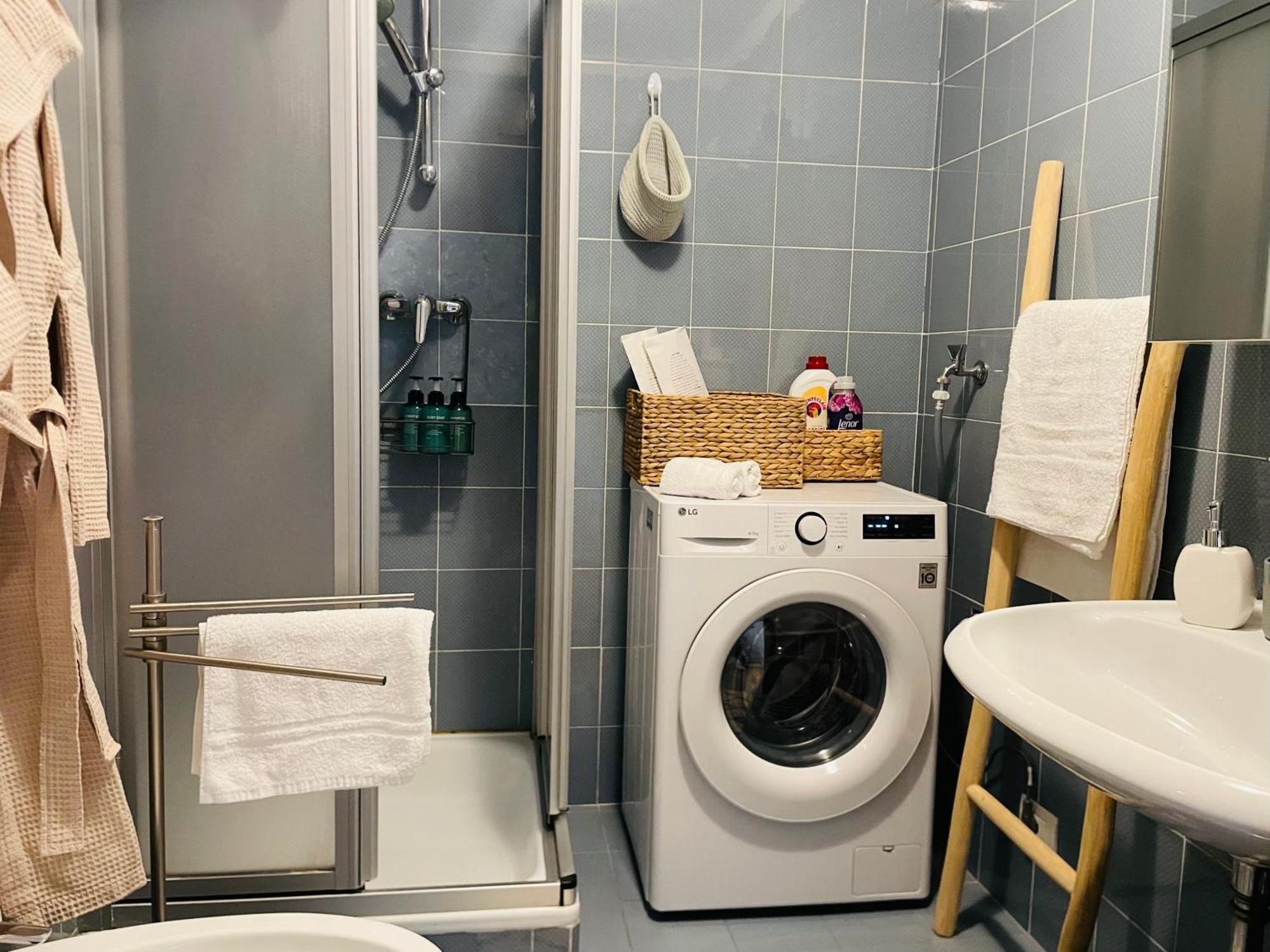 メナッジョResidenza Victoriaアパートメント エクステリア 写真