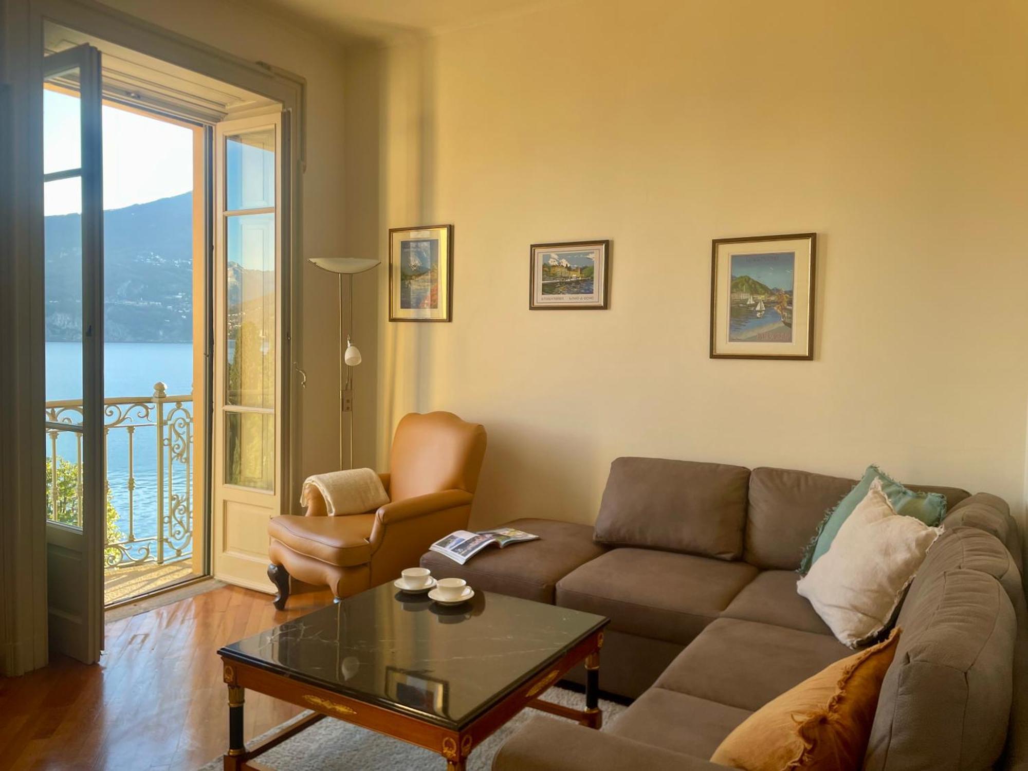 メナッジョResidenza Victoriaアパートメント エクステリア 写真